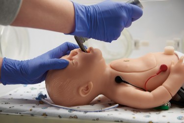 Symulator resuscytacji noworodka - C.H.A.R.L.I.E. - Image no.: 2